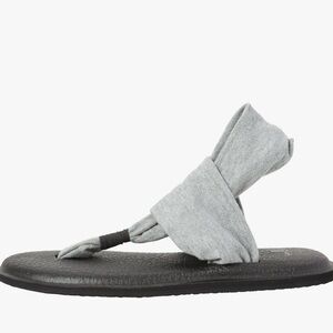 Sanuk Light Gray Women's Sandals